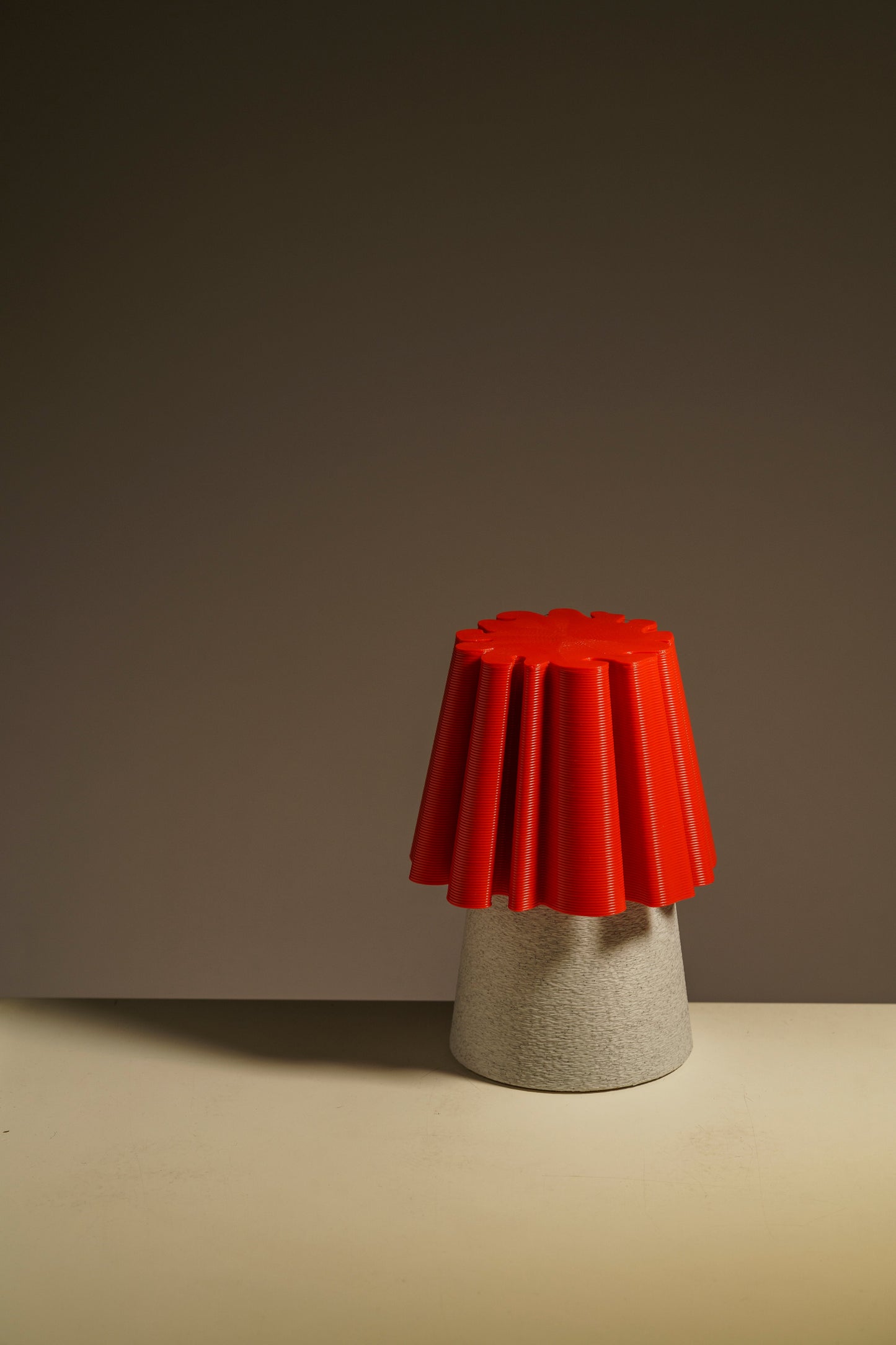 Ruffle Lamp