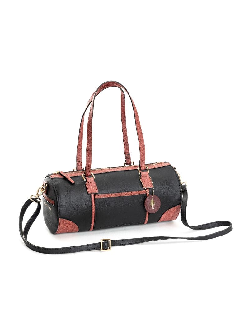 Salacia - Black & Madder Red