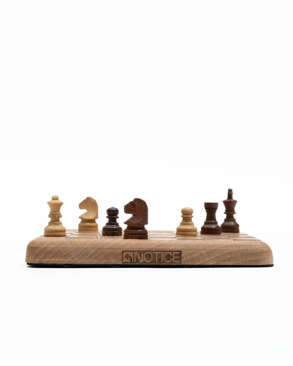 CHESSBOARD HANGER