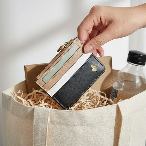 Iris – Grey & Almond Plant Leather Card Holder