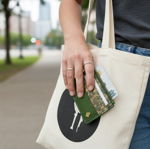 Iris – Green Plant Leather Card Holder